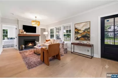613 Hillcrest Road, Ridgewood, NJ 07450 - Photo 7