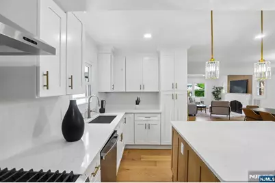 6 Norfolk Avenue, Maplewood, NJ 07040 - Photo 15