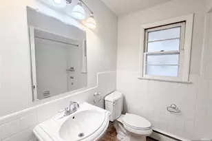 35 Dapp Ct, Elmwood Park, NJ 07407 - Photo 13