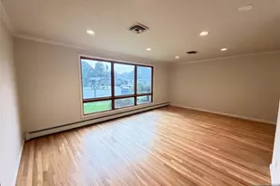 35 Dapp Ct, Elmwood Park, NJ 07407 - Photo 3