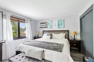 560 Glenwood Avenue, Teaneck Township, NJ 07666 - Photo 19
