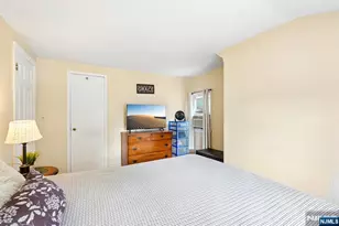 560 Glenwood Ave, Teaneck Township, NJ 07666 - Photo 25