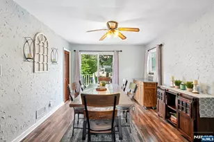 560 Glenwood Ave, Teaneck Township, NJ 07666 - Photo 7