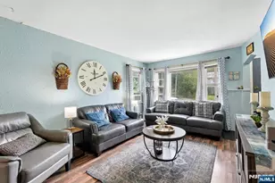 560 Glenwood Ave, Teaneck Township, NJ 07666 - Photo 5