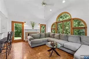 16-03 Radburn Rd, Fair Lawn, NJ 07410 - Photo 3
