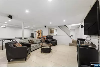 16-03 Radburn Road, Fair Lawn, NJ 07410 - Photo 25