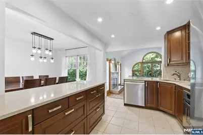 16-03 Radburn Road, Fair Lawn, NJ 07410 - Photo 11