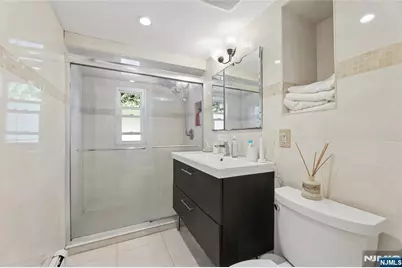 16-03 Radburn Road, Fair Lawn, NJ 07410 - Photo 15