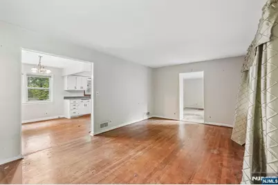 783 Sunset Terrace, Franklin Lakes, NJ 07417 - Photo 7