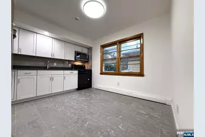 311 Marvin Avenue 2 #2, Hackensack, NJ 07601 - Photo 5