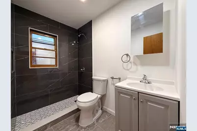 311 Marvin Avenue 2 #2, Hackensack, NJ 07601 - Photo 15