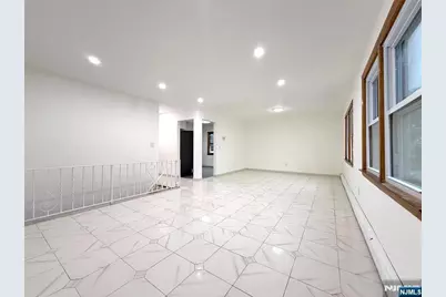 311 Marvin Avenue 2 #2, Hackensack, NJ 07601 - Photo 3