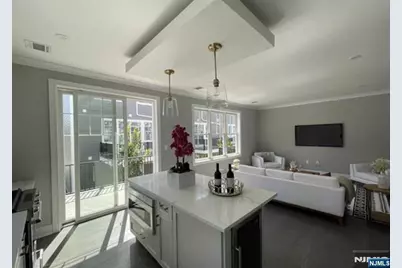 23 Legion Drive 104 #104, Cresskill, NJ 07626 - Photo 11
