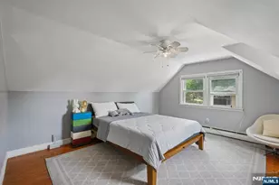 1050 Evergreen Ct, New Milford, NJ 07646 - Photo 17