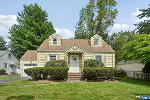 1050 Evergreen Ct, New Milford, NJ 07646 - Photo 1