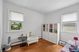 1050 Evergreen Ct, New Milford, NJ 07646 - Photo 11