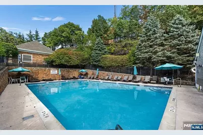 252 Ridge Drive, Pompton Lakes, NJ 07442 - Photo 29