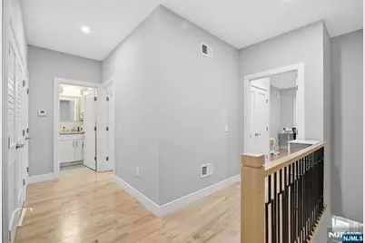 313 8th Street 1 #1, Fairview, NJ 07022 - Photo 15