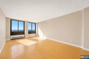 200 Winston Dr 2002, Cliffside Park, NJ 07010 - Photo 17