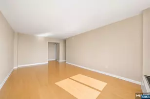 200 Winston Dr 2002, Cliffside Park, NJ 07010 - Photo 19