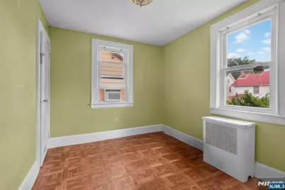 121 Schofield, Newark, NJ 07106 - Photo 17