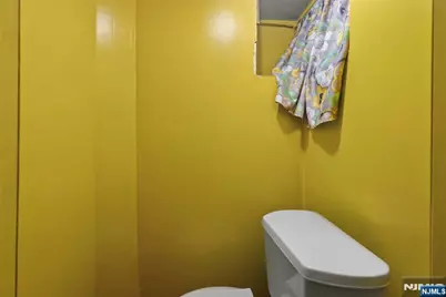 121 Schofield, Newark, NJ 07106 - Photo 23