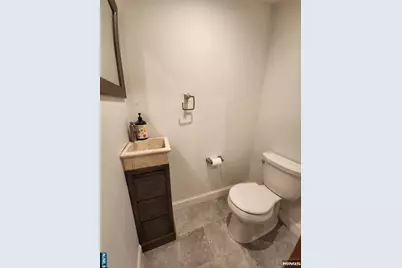 150 Thomas Drive, Paramus, NJ 07652 - Photo 9