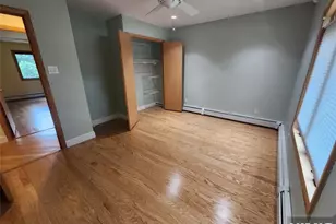 150 Thomas Dr, Paramus, NJ 07652 - Photo 11