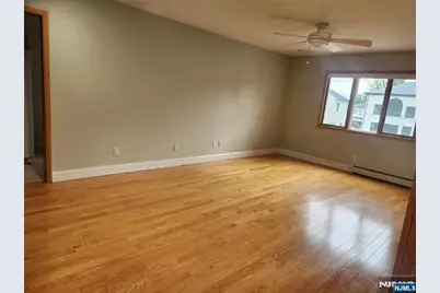150 Thomas Drive, Paramus, NJ 07652 - Photo 3