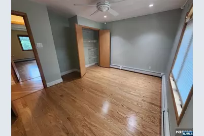 150 Thomas Drive, Paramus, NJ 07652 - Photo 11