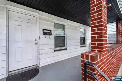 22 Comfort Place, Clifton, NJ 07011 - Photo 3