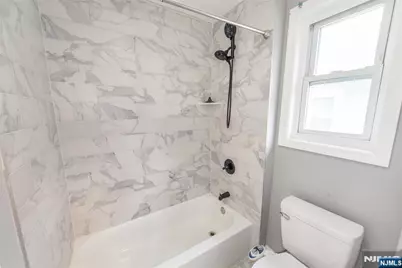 22 Comfort Place, Clifton, NJ 07011 - Photo 17
