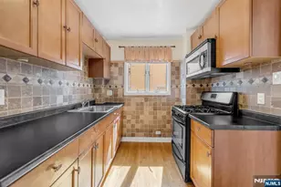 255 Windsor Rd, Wood Ridge, NJ 07075 - Photo 11