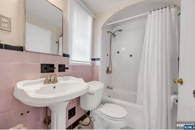 255 Windsor Road, Wood Ridge, NJ 07075 - Photo 27