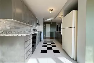 2185 Lemoine 8M, Fort Lee, NJ 07024 - Photo 25