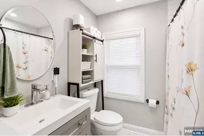 56 Bergen Avenue, Bergenfield, NJ 07621 - Photo 11