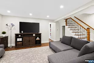 56 Bergen Ave, Bergenfield, NJ 07621 - Photo 5