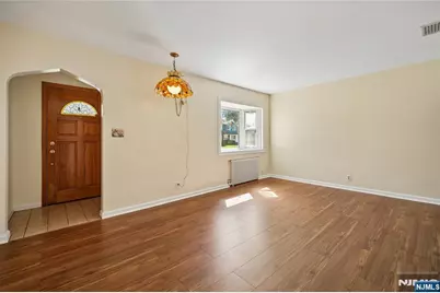 9-14 6th Street, Fair Lawn, NJ 07410 - Photo 3