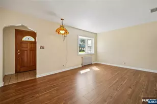9-14 6th St, Fair Lawn, NJ 07410 - Photo 3