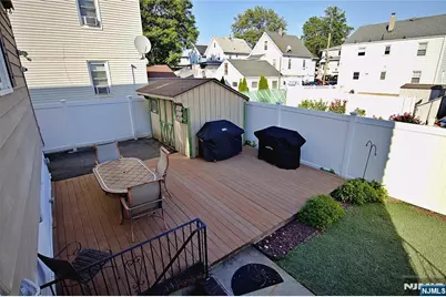 226 Irving Place, Lyndhurst Township, NJ 07071 - Photo 27