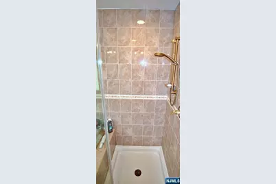226 Irving Place, Lyndhurst Township, NJ 07071 - Photo 13