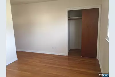 226 Irving Place, Lyndhurst Township, NJ 07071 - Photo 35