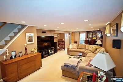 226 Irving Place, Lyndhurst Township, NJ 07071 - Photo 19