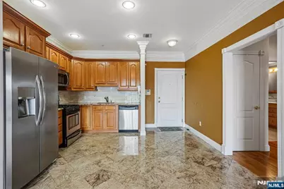 411-419 Chestnut 3 B #3 B, Newark, NJ 07105 - Photo 3