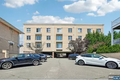 411-419 Chestnut 3 B #3 B, Newark, NJ 07105 - Photo 37