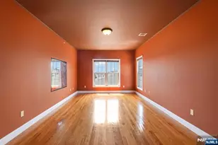 411-419 Chestnut 3 B, Newark, NJ 07105 - Photo 15