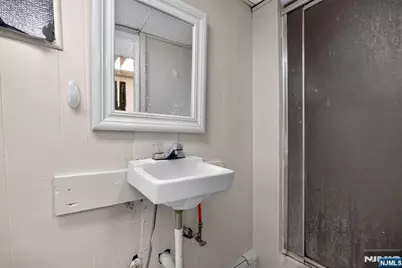128 Ackerman Avenue, Clifton, NJ 07011 - Photo 19