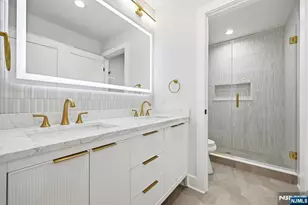 77 Elmwood Dr, Livingston, NJ 07039 - Photo 21