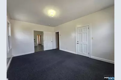 40 Worth Street, South Hackensack Township, NJ 07606 - Photo 25
