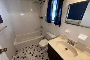 168 Diamond Bridge Ave 1, Hawthorne, NJ 07506 - Photo 13